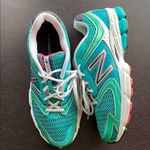 New Balance Sneakers